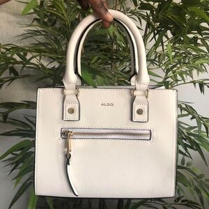 Aldo White Leather Satchel Top Handle Shoulder  Bag Purse Preppy Corp old money